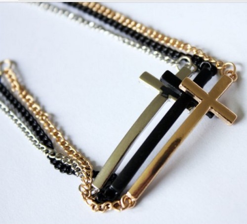 B-0068 New Fashion Silver/Gold/Black Plated Metal Lovely Cross Bracelet