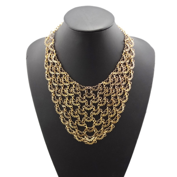 N-1772 New European Style Vintage Gold Metal Lace Flowers Hollow Out Collar Bib Necklace