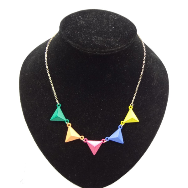 N-4559 New Fashion Lovely Colorful Pyramid Stud Cute Triangle Bib Necklace