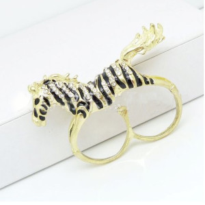 R-0603 New Arrival Fashion Enamel Zebre Rhinestone Double Fingers Ring