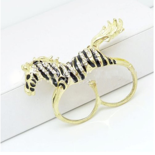 R-0603 New Arrival Fashion Enamel Zebre Rhinestone Double Fingers Ring