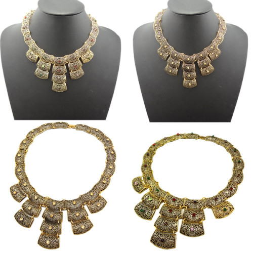 N-1801 New Vintage Gold Tone Metal Hollow Out Rhinestone Pieces Choker Bib Necklace