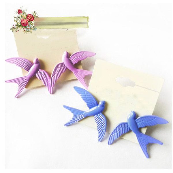 E-1636 New Lovely Enamel Big Swallow Ear Stud