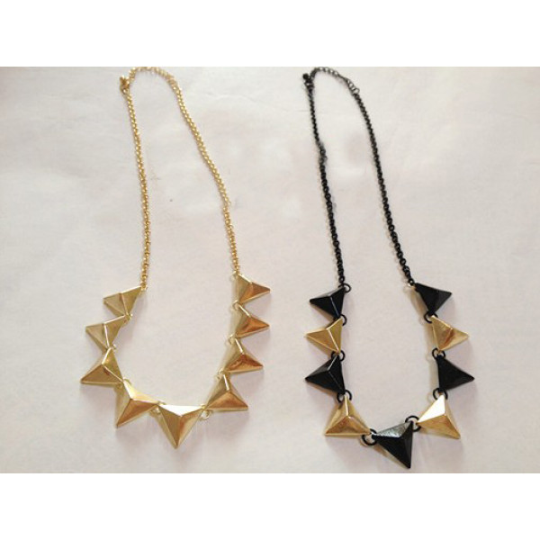 N-4525 New Punk Bronze Black Lovely Small Triangle Fashion Necklace