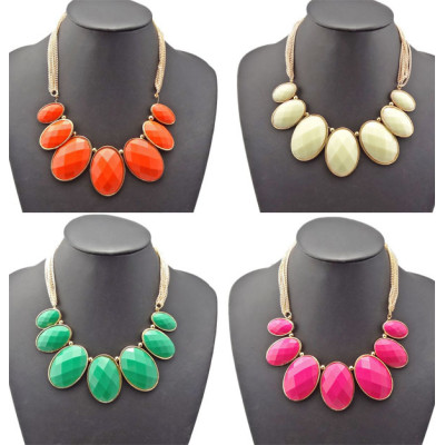 N-0792 Multi Strands Chains Facets Resin Geometry Drop Pendants Golden Bib Necklace