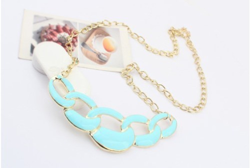 N-4588 Ladies Costume Jewelry 4 Colors Choose Enamel Hoop Golden Choker Bib Necklace