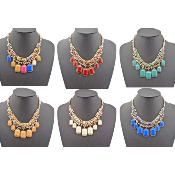 N-0511 Fashion Golden Metal Geometry Resin Gem Pendant Choker Bib Necklace