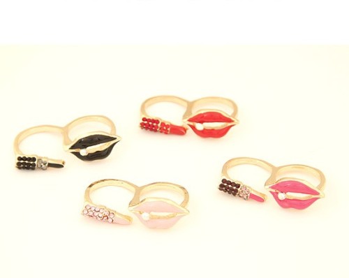 R-0189 New Coming Fashion Gold Plated Metal Enamel Lip Lipstick Double Fingers Ring