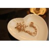 P-0065 New Charming Lovely Gold Plated Metal White Pearl Flower Multi Chains Brooch Pin