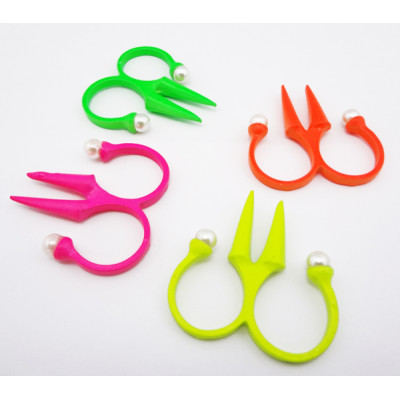 R-0530 New Chorming Fashion scissors shape pearl double finger Ring