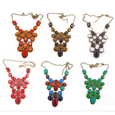 N-0751 New In Fashion Lovely Bronze Metal Square Drop Resin Gem Choker Necklace