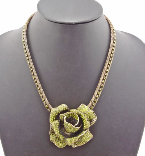 New Arrival Vintage Bronze Charming Rhinestone Rose Flower Choker Necklace N-0010