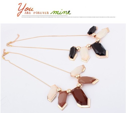 European Style Gold Plated Alloy Resin Geometry Choker Necklace  N-4505