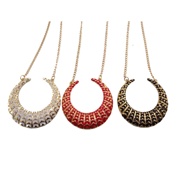 European Punk Enamel Crescent Pendant Long Chain Necklace N-4758