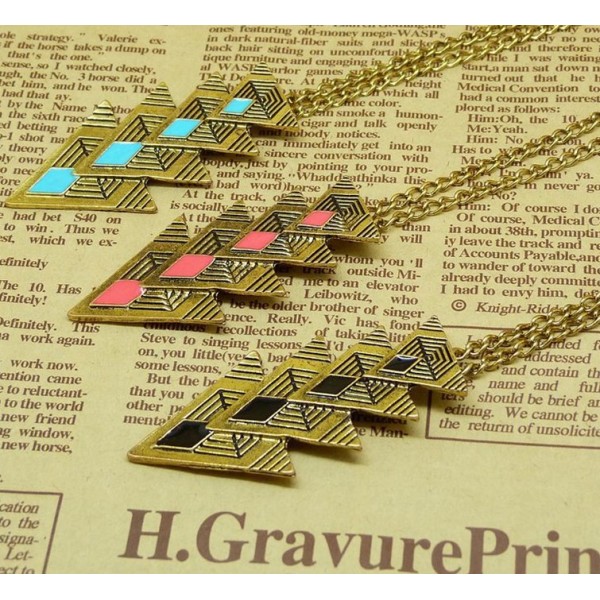 New European Charming Fashion Retro  Bronze Triangle Glazed  Pendant Necklace N-4755