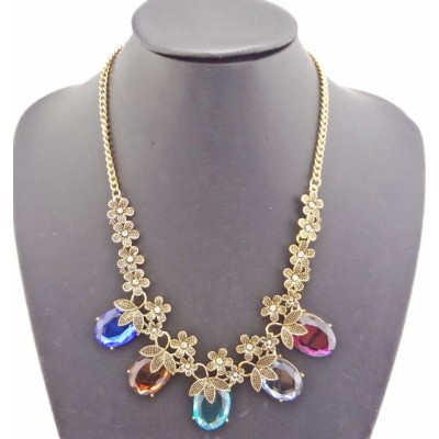 New European Style Vintage Gold Metal Flower Leaf Crystal Oval Pendant Choker Neclace N-0035