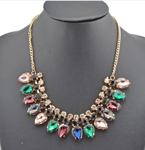 New Arrival Charming Fashion Gold Metal Rhinestone Faux Gem Crystal Drop Choker Necklace N-0263