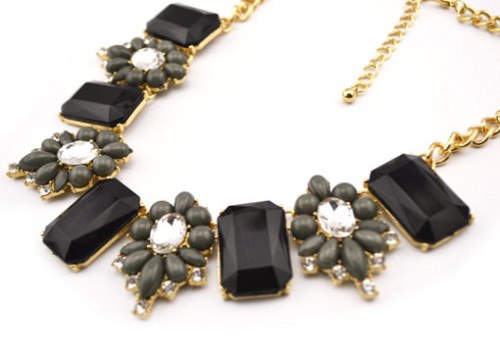 New fashion Style Gold Plated  resin gem rhinestone crystal flower Choker Necklace N-0154