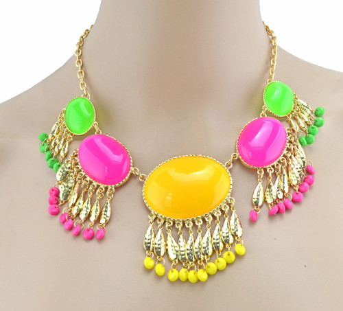 European Style Golden Resin Gem Drop Leaves Pendant Collar Necklace N-3004