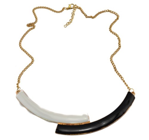 New Charming Gold Plated Alloy Enamel Crescent Choker Necklace N-4606