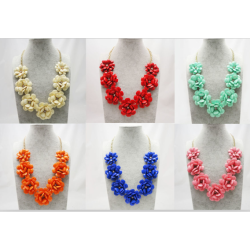 Europe Style gold plated chain big resin flower rhinestone necklace N-3028