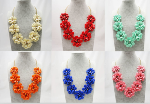 Europe Style gold plated chain big resin flower rhinestone necklace N-3028