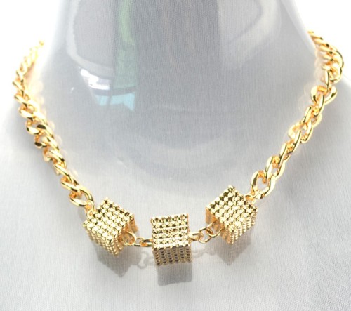 New Europe Style Gold  plated link chain cube pendant Choker Necklace N-4269