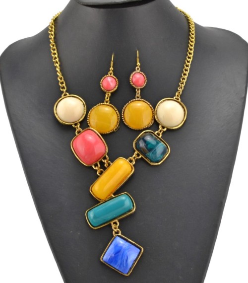 vintage style golden metal resin gem candy pendant necklace N-3067