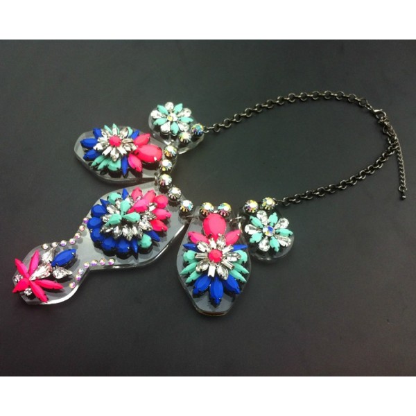 N-3071 Fashion Europe Style Jewelry clear acrylic colorful resin gem flower crystal star  necklace