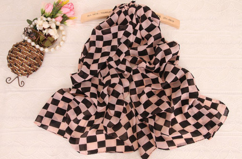 C-0052 Korea fashion style pink black khaki 3 colors chiffon geometry grid scarf design scarves shawl