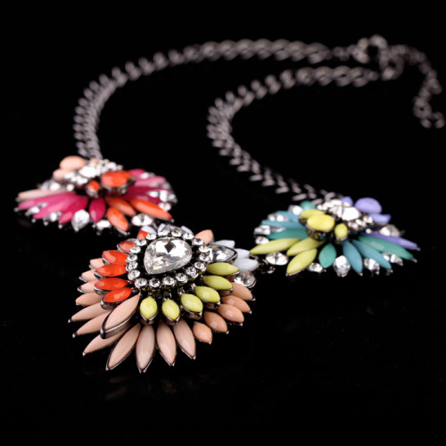 New Arrival Jewelry Colorful Acrylic Flower Statement Choker Necklaces N-3036