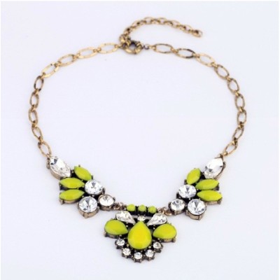 N-3113 New Arrival Vintage Style Gold Plated Metal Crystal Resin Gem Flower Bib Pendant Necklace