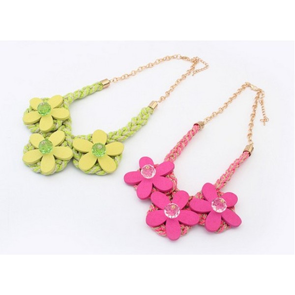 N-3115 New Arrival Fashion Koear Ribbon Gold Plated Chain Wood Flower Acrylic Crystal Pendant Necklace
