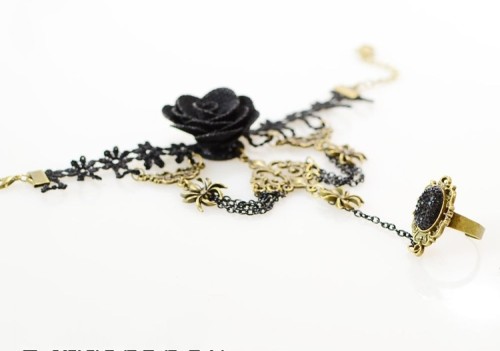 S-0083 New Gothic Black silk Lace Flower chain Big Flower Bronze Alloy Spider Drop Tassel Chain Pendant Choker Necklace Bracelet Ring Set