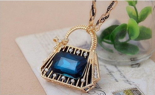 N-3554New Arrival Fashion Gold Plated Alloy Ribbon Chain Bowknot Rhinestone Crystal Bag Pendant Necklace