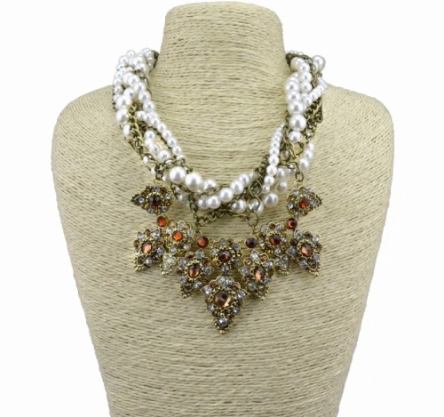 N-1644 European Vintage Style Multilayer Pearl Alloy Chains Rhinestone Flower Pendant  Necklace