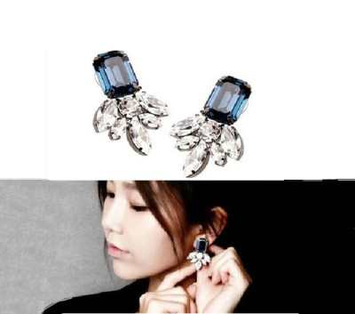 E-3045 Europe Style Silver Plated Alloy Blue Crystal Rhinestone Flower  Leaves Stud Earrings