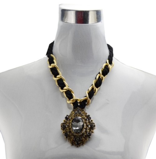 N-3615 Fashion Style Alloy Ribbon Chain Rhinestone Crystal Hollow Out Flower Pendant Necklace
