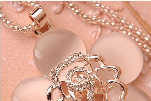 N-0166 Korea Style Gold Plated Alloy Charming Opal Rose Flower Pendant Long Chain  Necklace