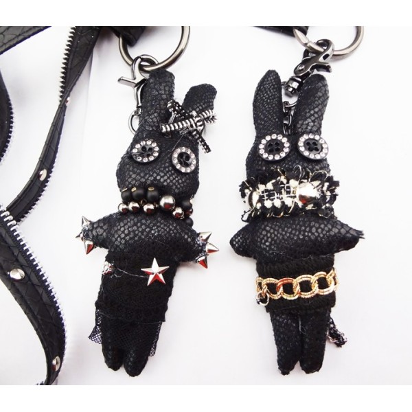 N-3617 Fashion Black Leather Zipper Chain Ribbit Charms Pendant Key Holder Necklace