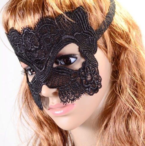 N-1669 New Gothic White Black Silk Needle Lace Chain Hollow Out Flower Mask For Masked Ball