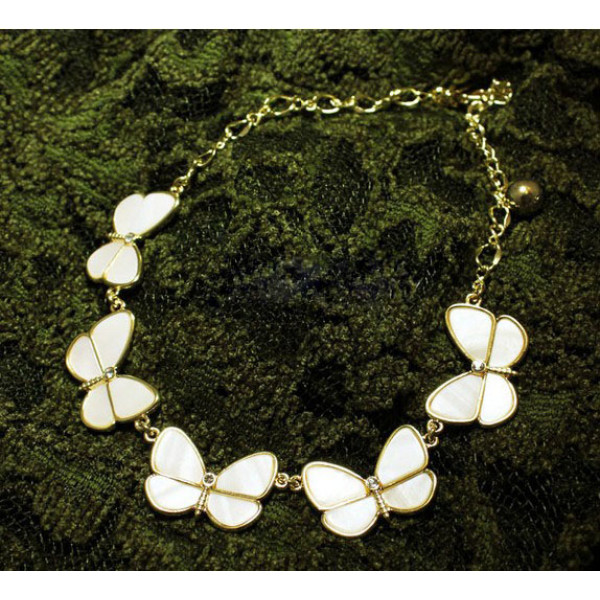 N-2615 European Style Gold Plated Metal Delicate Shell White Butterfly Choker Necklace