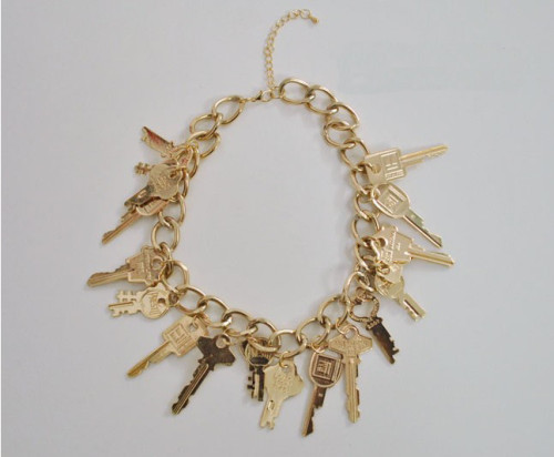 N-4866 Europe Style Gold Plated Alloy Lots Keys Tassels Pendant Necklace