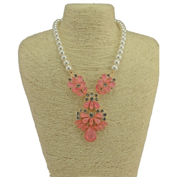 N-3781 European Style Gold Plated Alloy Pearl Chain Resin Rhinestone Leaves Flower Pendant Necklace