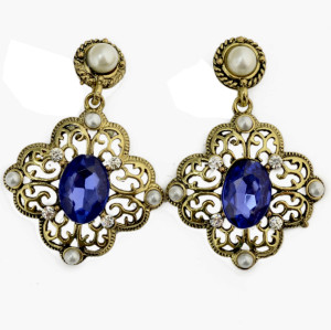 E-3082 Vintage style Bronze Alloy Pearl Crystal Hollow Out Flower Dangle Earrings
