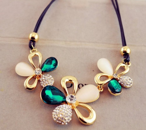N-3808 Korea Style Bohemian Exaggerated Short Chain Opal Crystal Hollow Out Big Flowers choker necklace