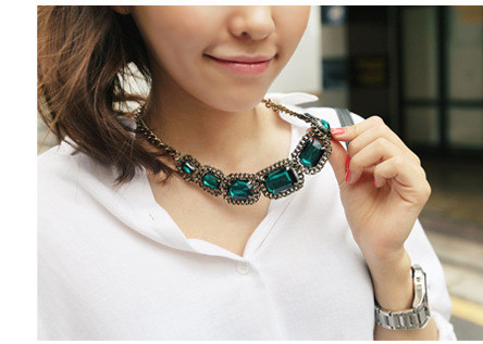 N-3825 2014 New Fashionable Bronze Plated Alloy Green Red Square Crystal Choker Necklace