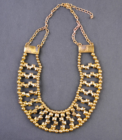 N-3830 Vintage Style Bronze Alloy Beads Rivets Shape Hollow Out Collar Necklace