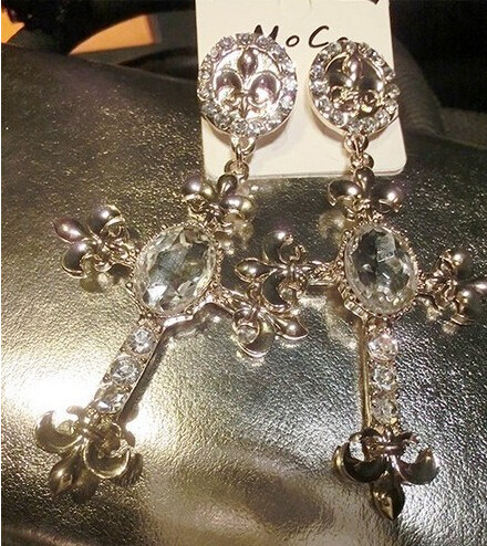 E-3115 European  Gold Plated  Rhinestone Crystal Bead Flower Dangle Cross Earrings Brinco