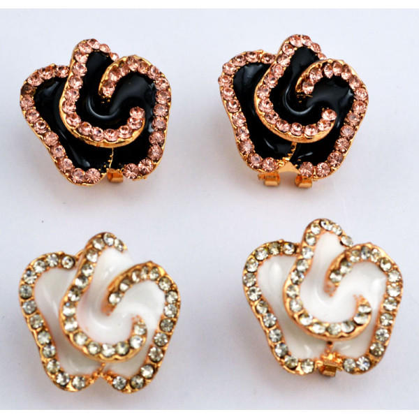 E-3117 Korea Style Gold Plated Alloy enamel Rhinestone white /black flower Earrings brinco women